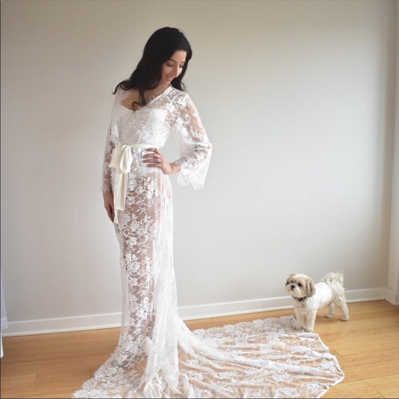 Bridal lace long robe - Picture 5 of 7